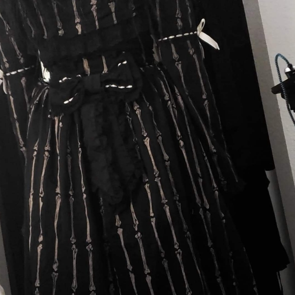 Meet your Posher, Misty - Picture 2 of 4